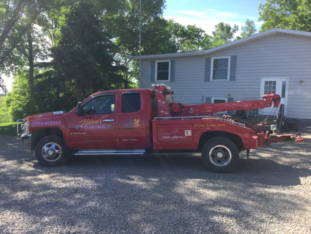 Towing Nelson's Salvage and Towing, Inc.